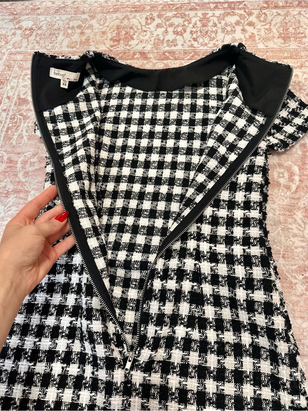 Like New 🖤 Tweed Houndstooth Mini Dress - Picture 10 of 11